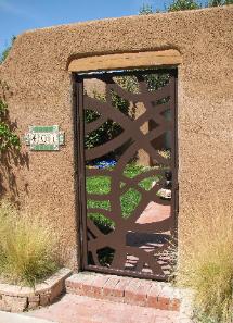 ABSTRACT S-CURVE GATE