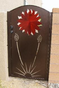 blazing sun yucca gate