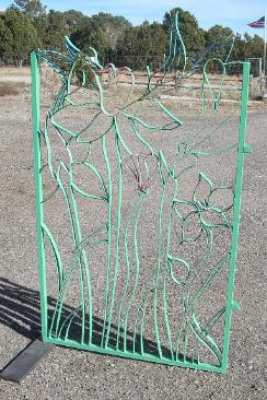hummingbird flower gate